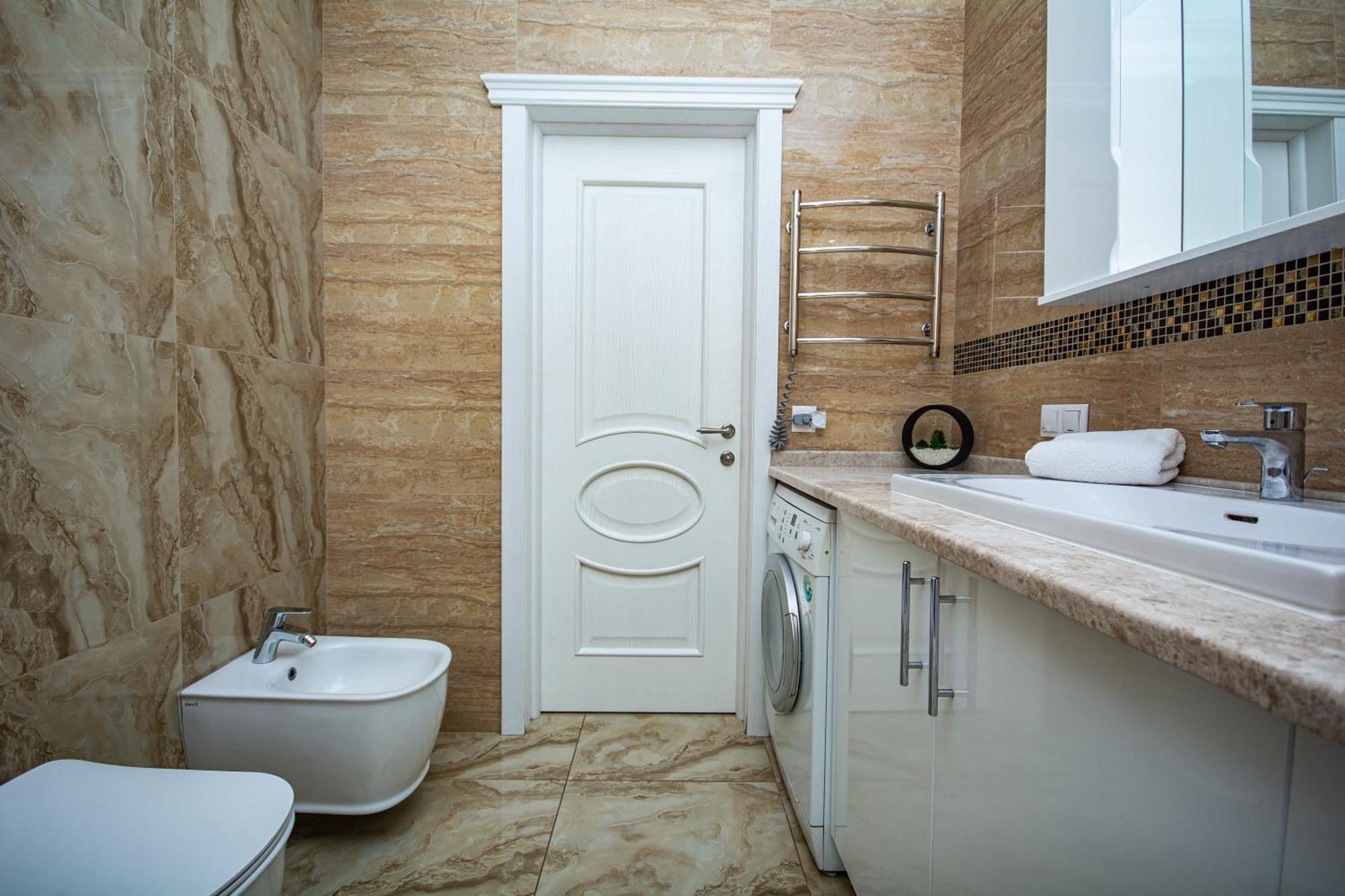 Appartement Luxury For Business & Pleasure Royal 3 à Kiev Extérieur photo
